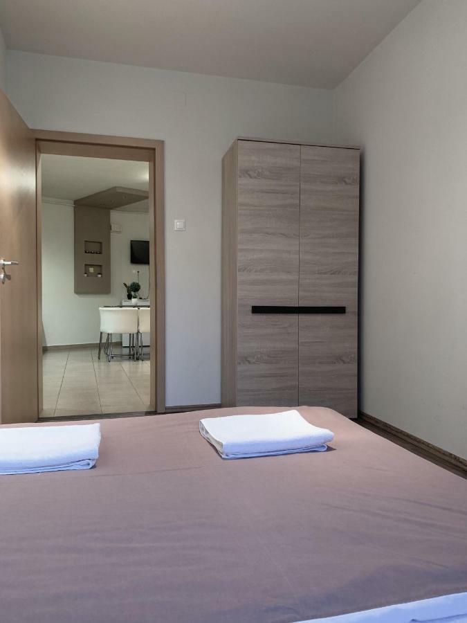 St. Peter Apartman Apartment Pecs Ngoại thất bức ảnh